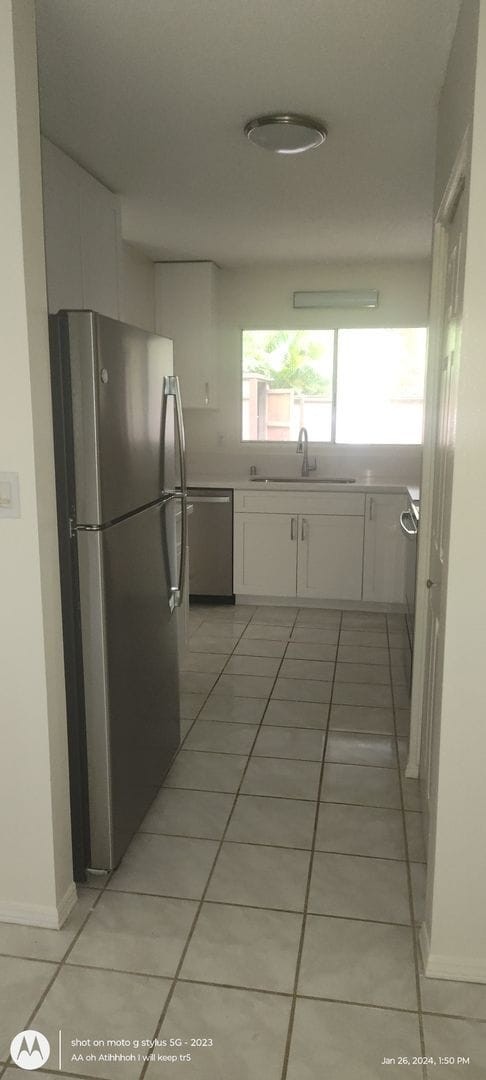 Building Photo - Beautiful 4 bed/ 2 bath/ 2 parking In Kaneohe