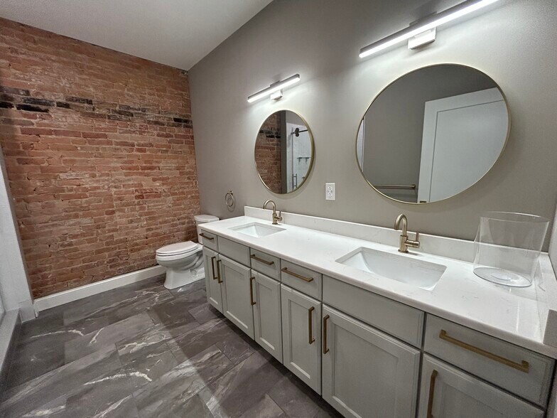2nd floor master bath - 311 W Fayette St