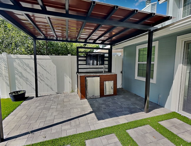 Building Photo - 8212 Citrus Chase Dr