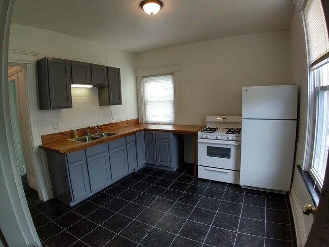 Building Photo - 4401 Virginia Ave