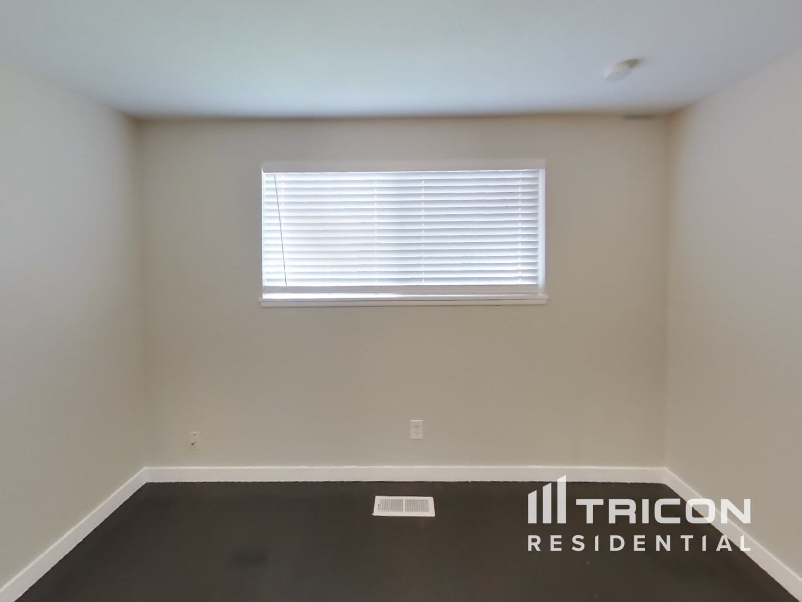 Building Photo - 3646 S 292nd Pl