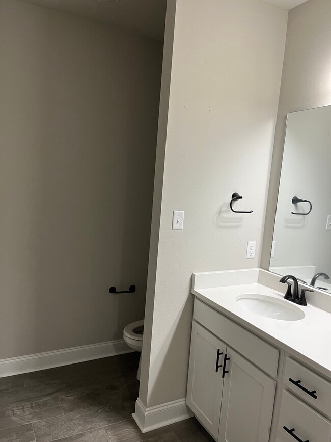 Building Photo - 311 Florio Ct