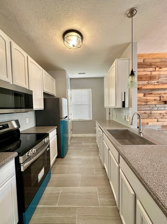 Building Photo - 4645 Grand Strand Dr