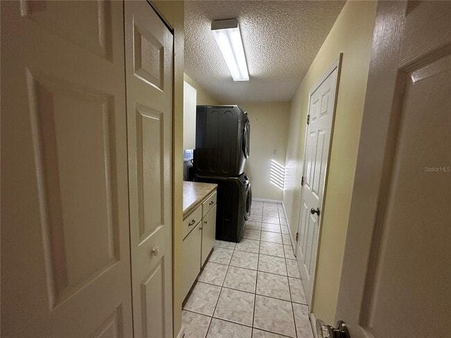 Building Photo - 2158 NW 50th Ave