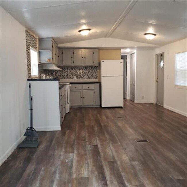 Seffner Homes 10810 Armitage Dr Seffner FL 33584 Apartment Finder