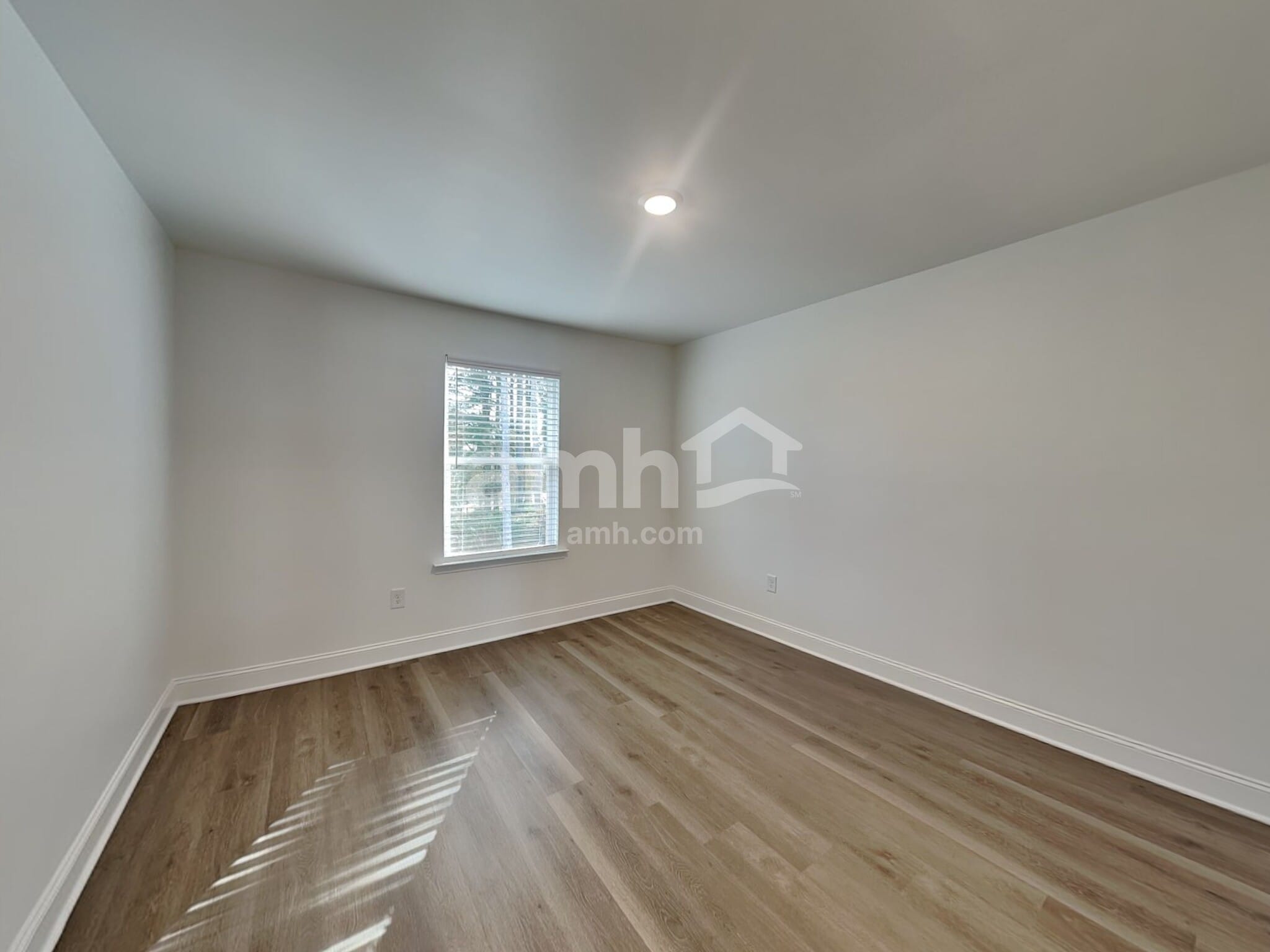 Building Photo - 1499 Aquamarine Dr