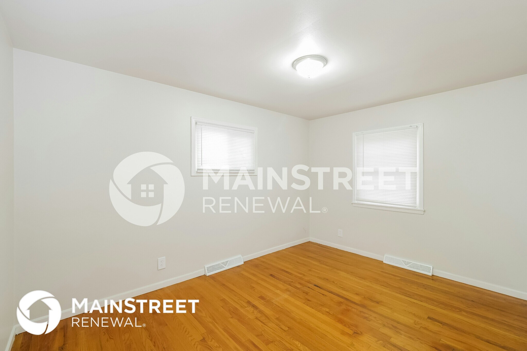 Building Photo - 513 Melrose St