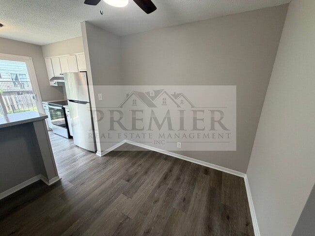Building Photo - 9306 Reeder Dr