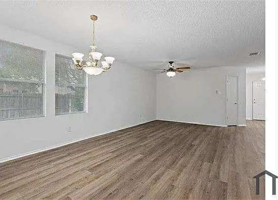 Building Photo - 1665 Stonehaven Pl
