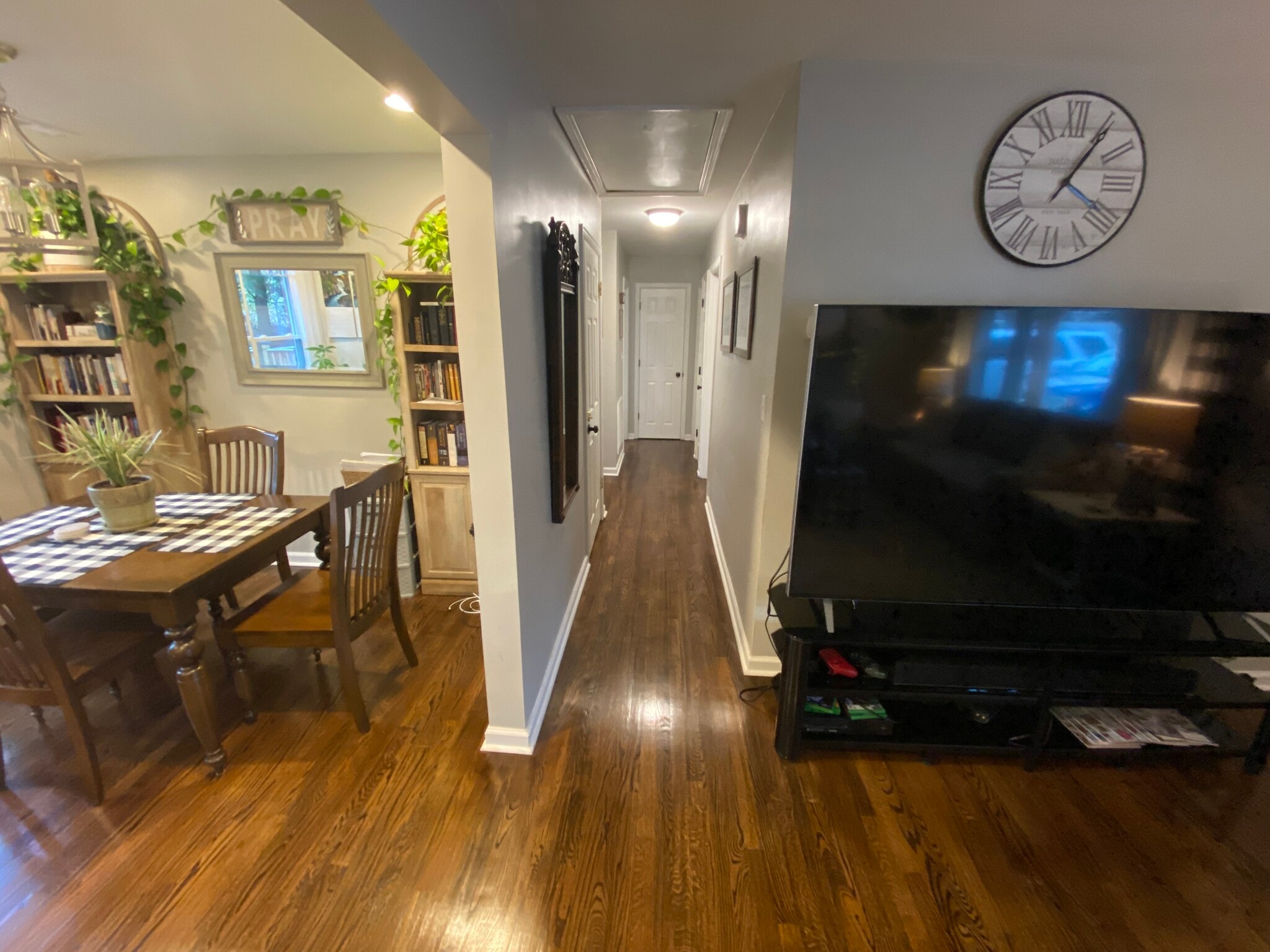 Building Photo - 1116 Sheffield Dr