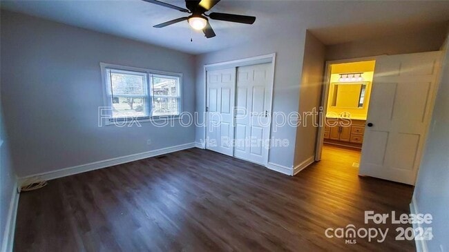 Building Photo - 136 Mt Mourne Loop