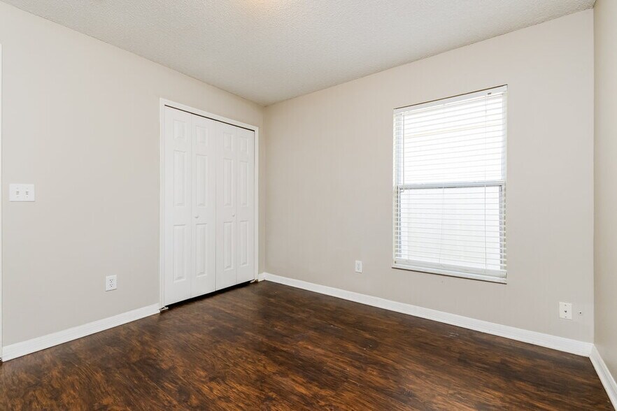 Building Photo - 1207 Whitewood Way