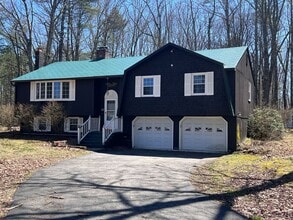 Building Photo - Check out this 3 bedroom 3 bath home for lease