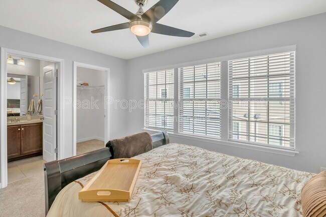 Building Photo - 4951 Old Main St