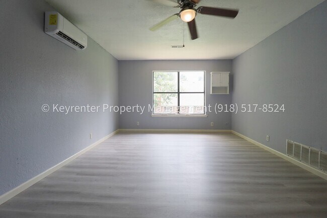 Building Photo - 1609 S Chestnut Ave
