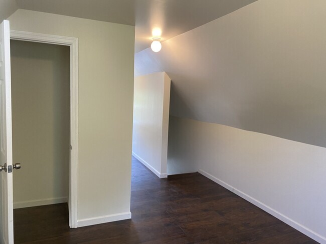 Building Photo - 32 Boylan Street