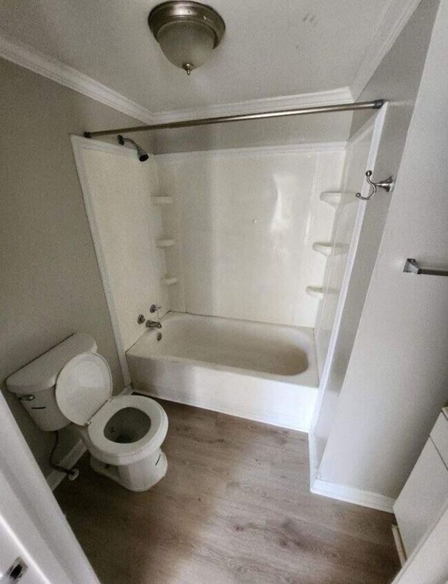 Building Photo - 3bd/1ba single-level home near downtown Columbia