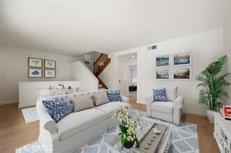 Building Photo - 26405 Mountain Grove Cir