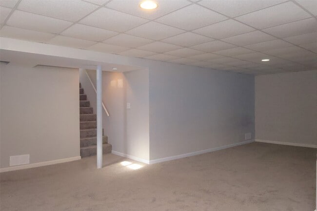 Building Photo - 835 Cole Blvd