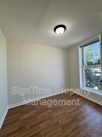 Building Photo - 40 N Conococheague St