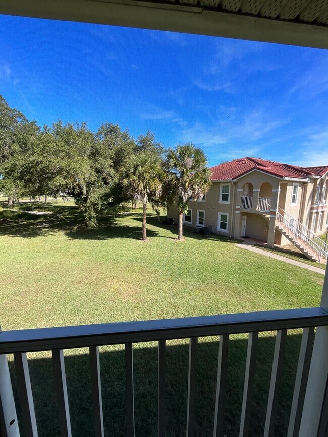 Building Photo - Beautiful 3/2 Condo in Osprey at the Oaks!