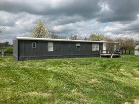 Building Photo - 5245 Stewart Rd