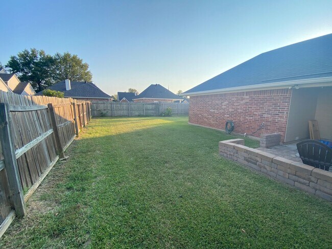 Building Photo - 3206 Hanover Ct