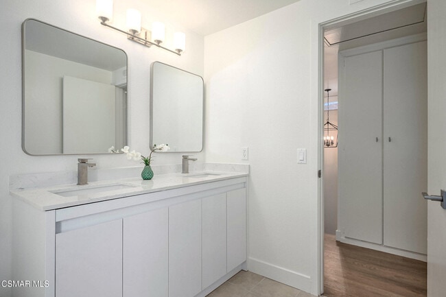 Building Photo - 1623 Elmsford Pl