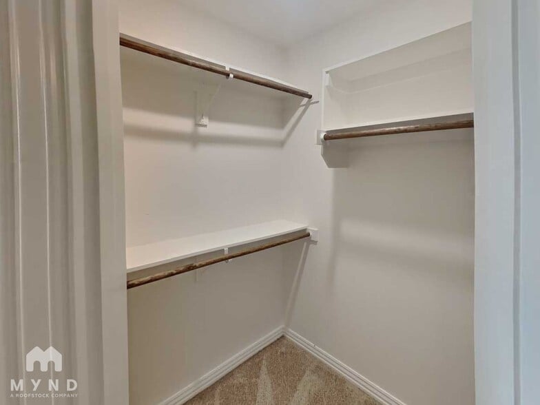 Building Photo - 5904 SW Teppee Ave