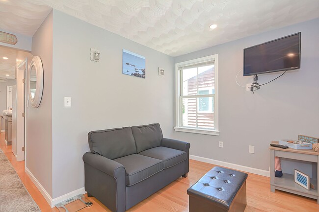 Building Photo - WINTER RENTAL: Joseph's Way