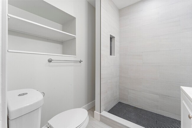 Building Photo - 46 North St