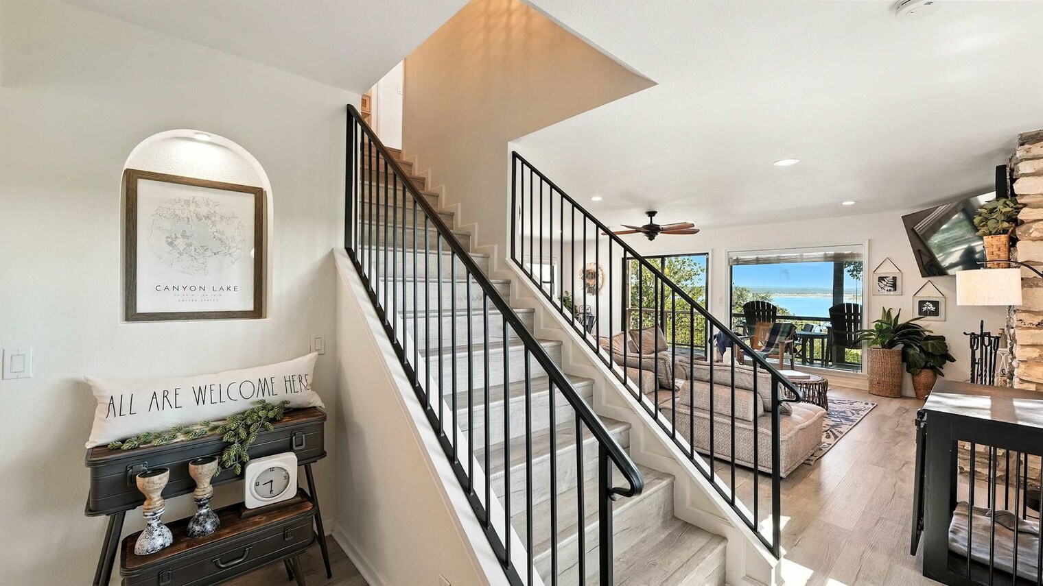 Building Photo - 1240 Canyon Springs Dr