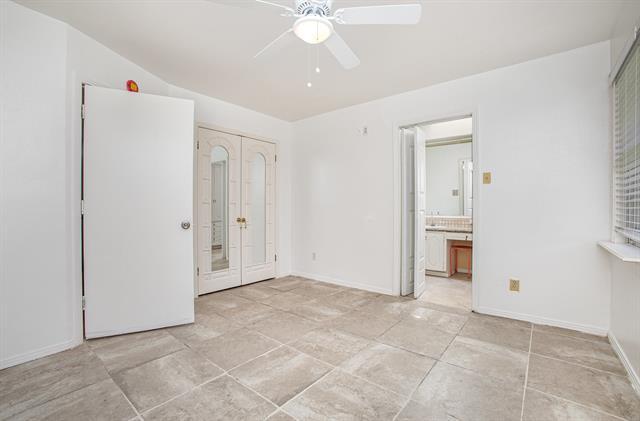 Building Photo - 4304 Harvey Dr