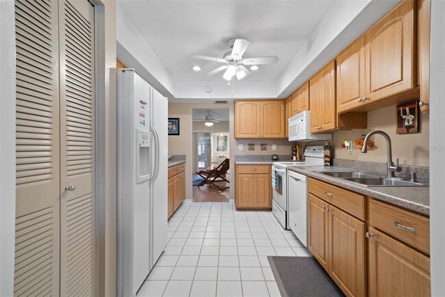 Building Photo - 301 Faircross Cir