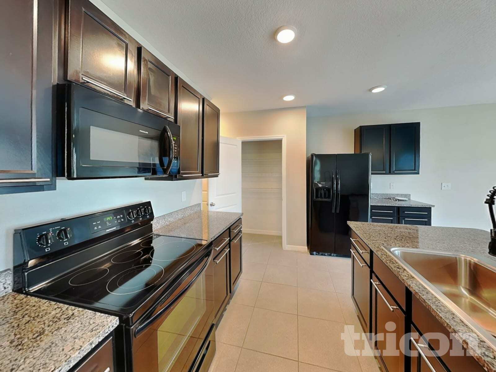 Building Photo - 4127 Willow Hammock Dr