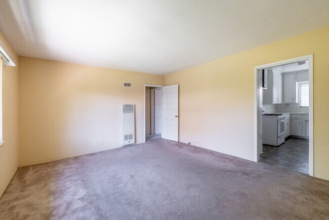 Building Photo - 227 W Alameda Ave