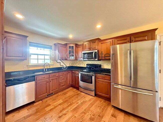 Building Photo - 7356 Tiercel Dr