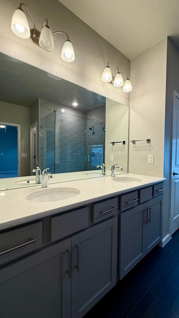 Building Photo - Modern Single-Family Home in Desirable Gold Hill Mesa — Built in 2021