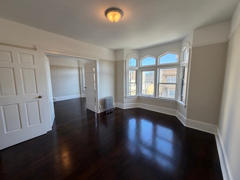2nd room - top floor unit - 700 Mason St