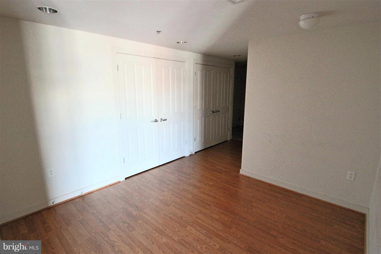 Building Photo - 777 7th St NW