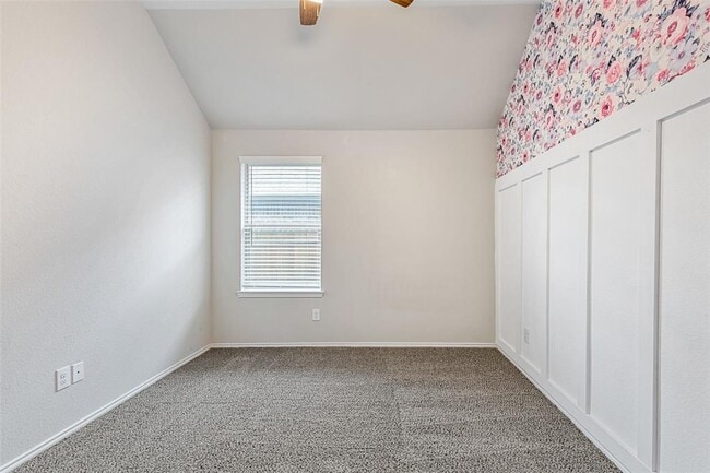 Building Photo - 6320 Red Cliff Dr