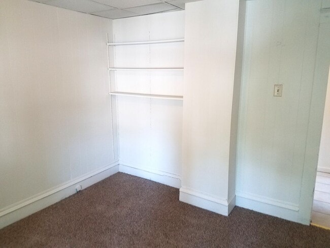 Building Photo - nre317