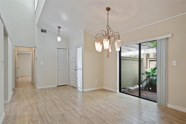 Building Photo - 8349 Citrus Chase Dr