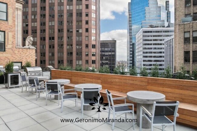 Building Photo - 2 bedroom in NEW YORK NY 10005