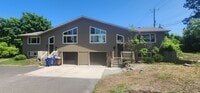 Building Photo - 1028 E 29th Ave