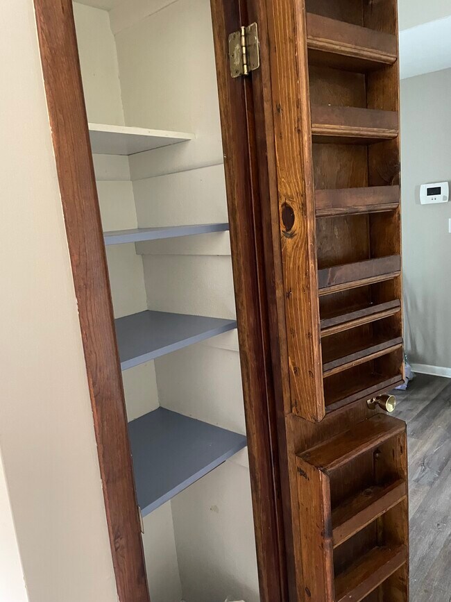 Building Photo - 16222 Howe Rd