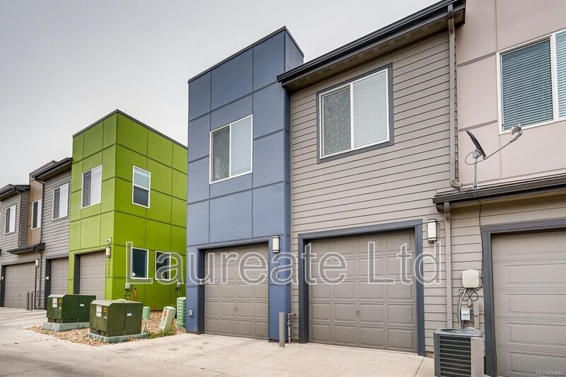 Building Photo - 2069 W 67th Pl