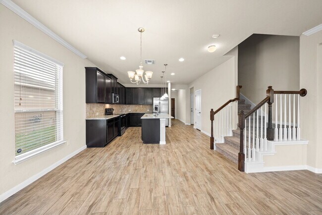 Building Photo - 13207 Frio Parke