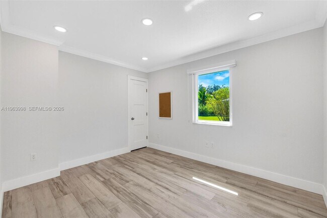 Building Photo - 10110 SW 66th St