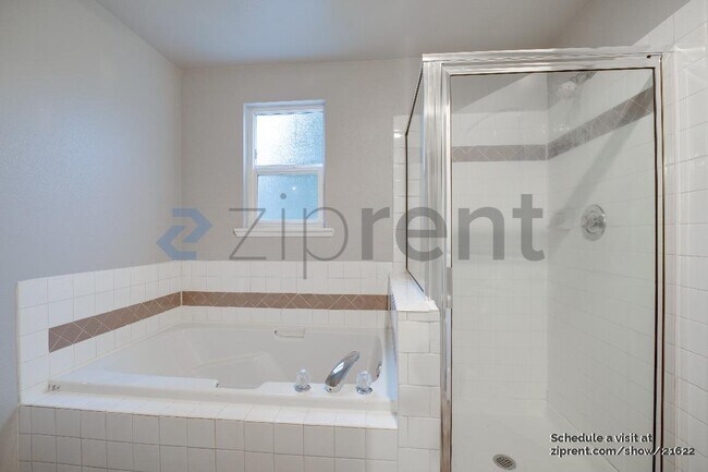 Building Photo - 17622 SE 268th Pl